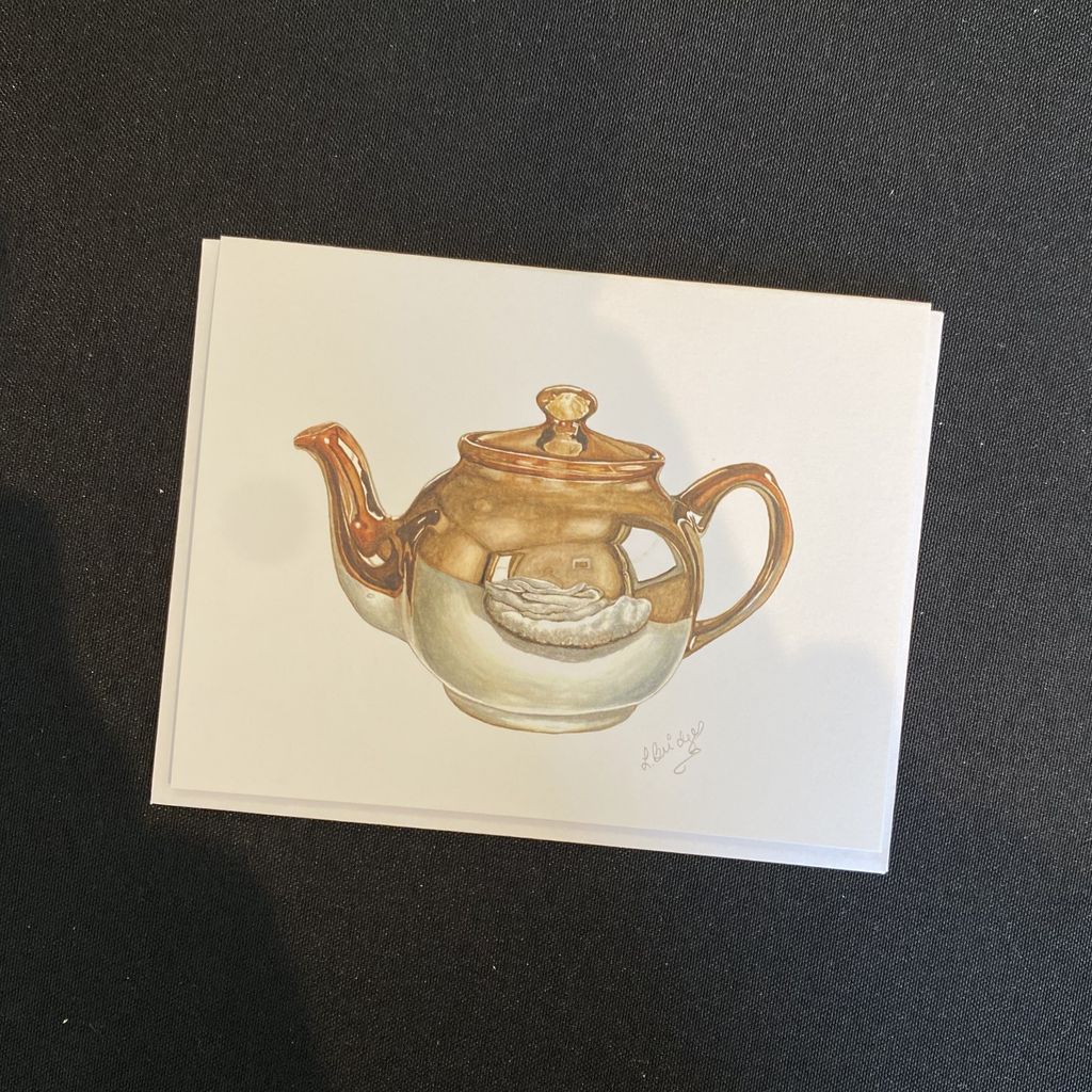 Brown Betty with a Chipped Lid