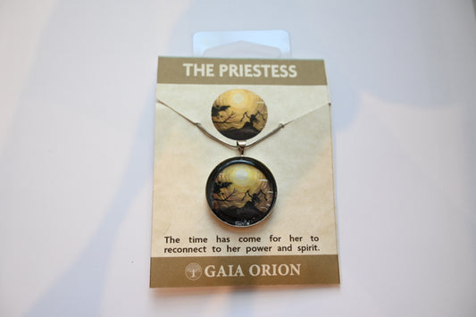 The Priestess necklace